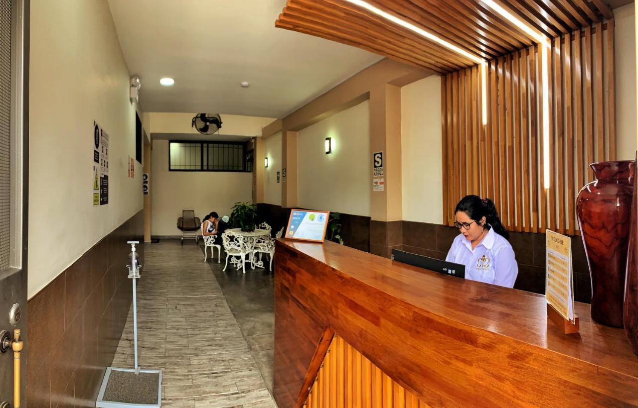 Studio 69 Aparthotel อีกีโตส ภายนอก รูปภาพ