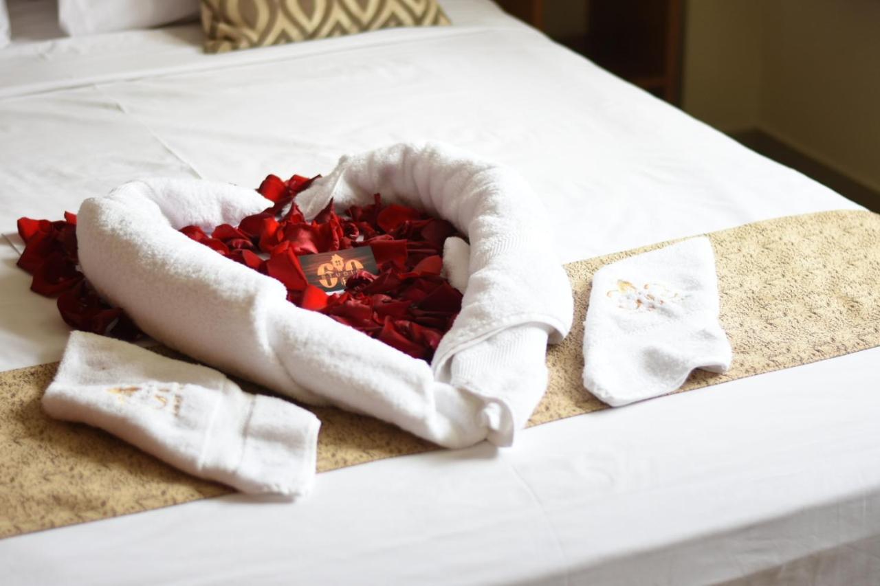 Studio 69 Aparthotel อีกีโตส ภายนอก รูปภาพ
