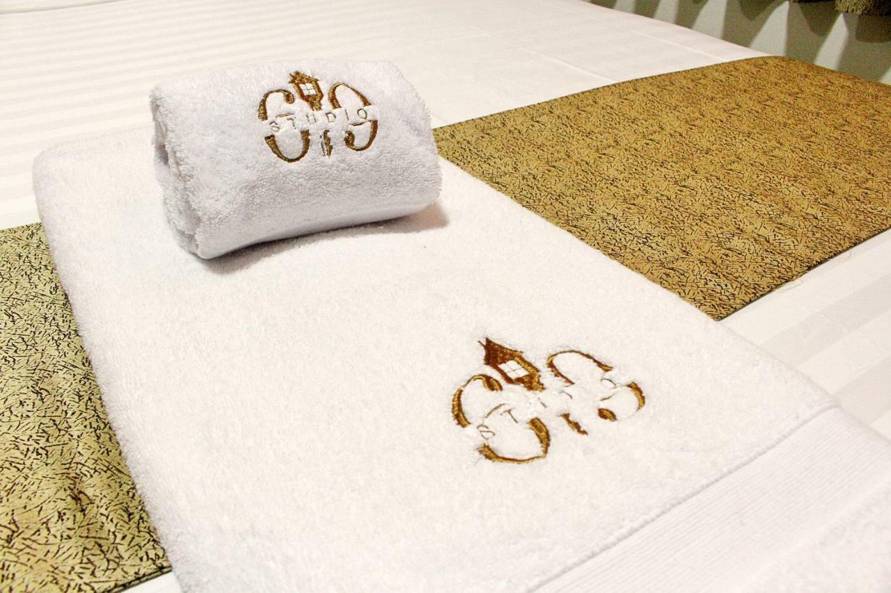 Studio 69 Aparthotel อีกีโตส ภายนอก รูปภาพ